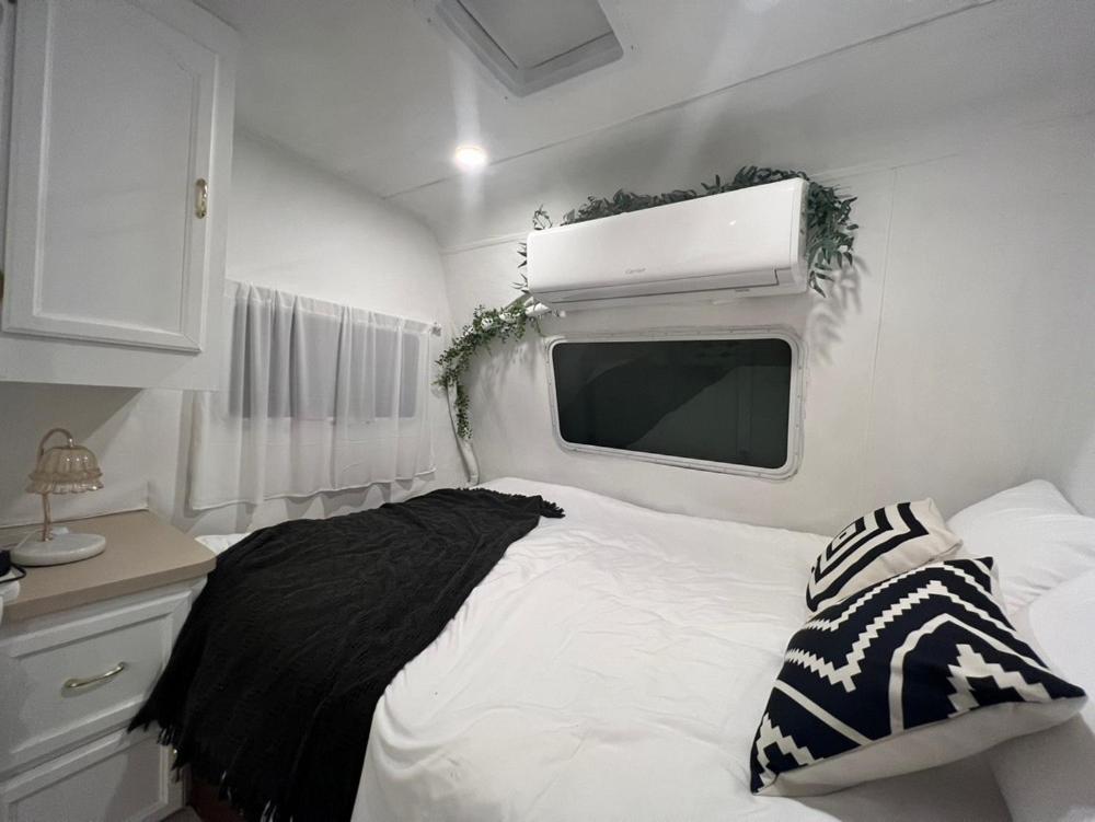 Отель Sokcho New York Caravan Номер фото